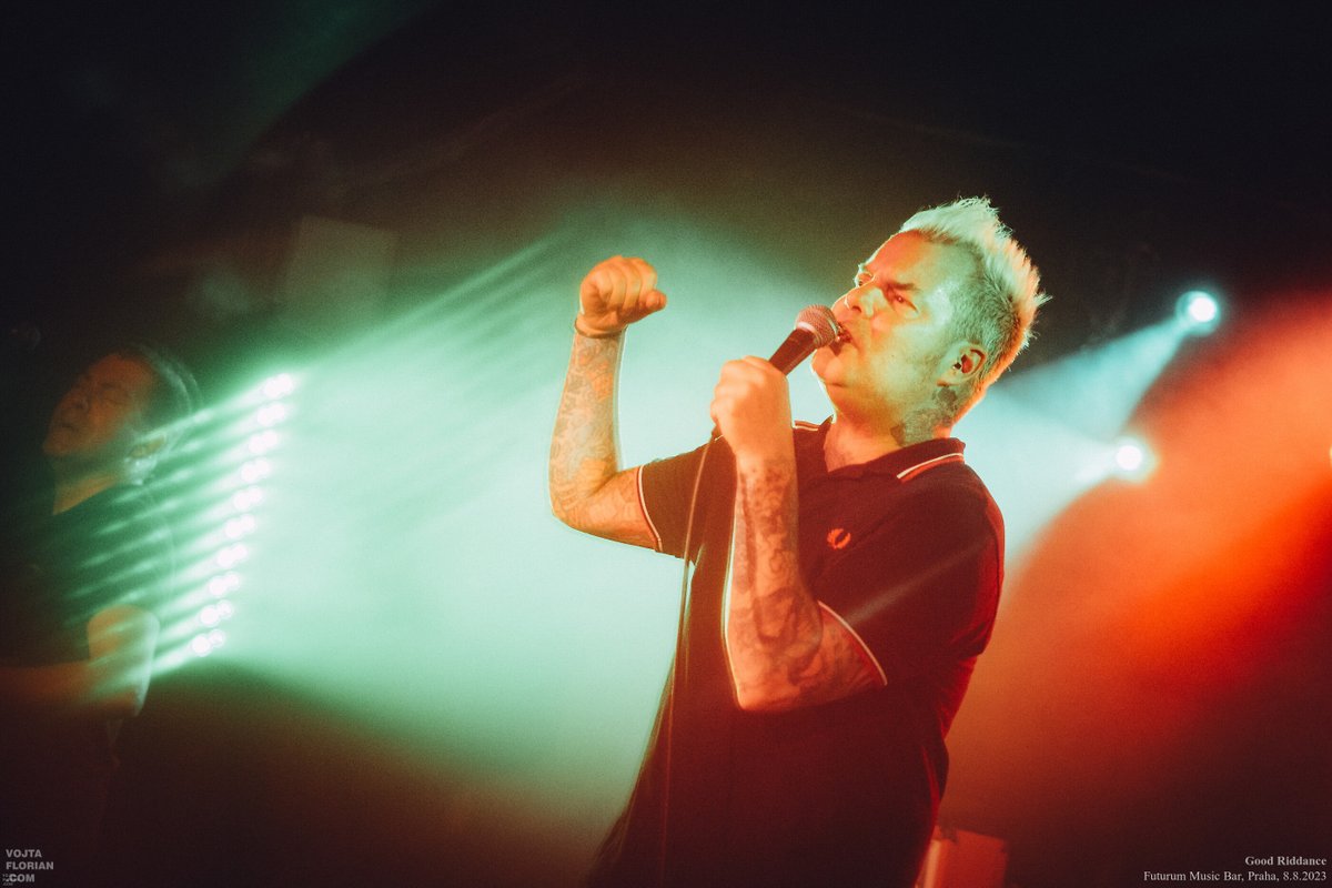 Huggi's tweet image. #photoreport @gr_punk 8.8.2023, Prague vojtaflorian.com/2023-08-08-goo… #GoodRiddance