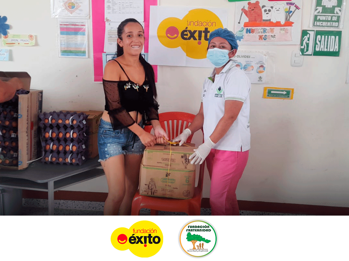 FunFraternidad's tweet photo. Fundación Éxito en la lucha contra la desnutrición crónica de cerca de 500.000 niños y niñas en Colombia mantiene alianzas con la Fundación Fraternidad.

@Fundacion_Exito 
#ConLasGoticasNutrimosVidas https://t.co/JjINi1fESD