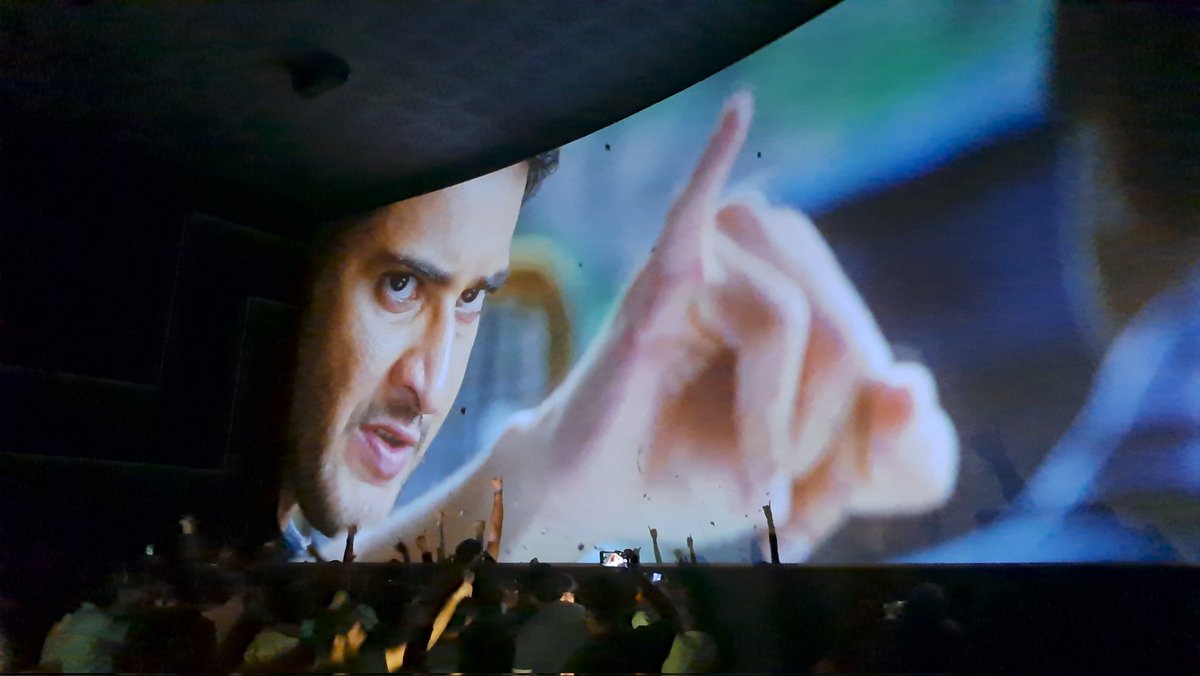 Aditya92_'s tweet photo. Surya Bhai Mania 💥
BANGALORE 🔥

#FearlessSSMB 
#Bussinessman4k https://t.co/Zhp1SmO4AA