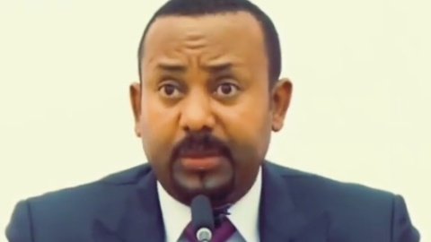 abdurehim_worku's tweet photo. Abiy must lead. Fano is terrorist group.
#Westandwith_Abiy_Ahmad
#westandwith_national_defence_army https://t.co/sOc3fMZUQ0