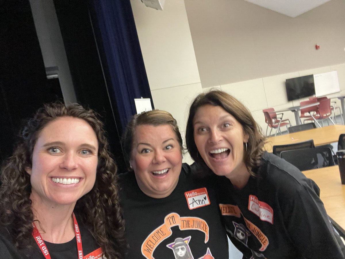 Absolutely love these 2 🤩🙌🏼🤩🙌🏼

<a href="/KGerhart1/">Kari Gerhart</a> <a href="/carolinemlittle/">Caroline Little</a> thanks for all you do and for always rocking 🎸🙌🏼

Epic day at #AppetiteForInstruction today! Here’s to the <a href="/MicrosoftFlip/">Flip</a> adventures ahead! 💕🤘🏼