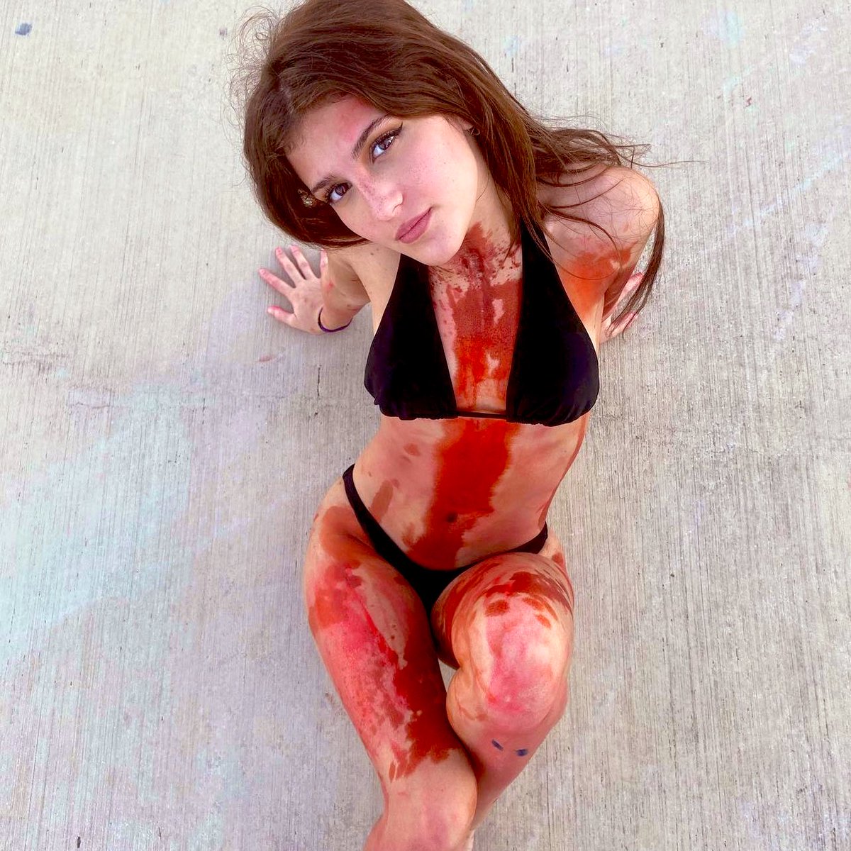 xXAniKadavverXx's tweet image. bloody e-girls…               

#guro #gorecore #bl0od #scenekid #gothcore #mauifire #JailerFromTomorrow #cyanboujee #hauntedmound