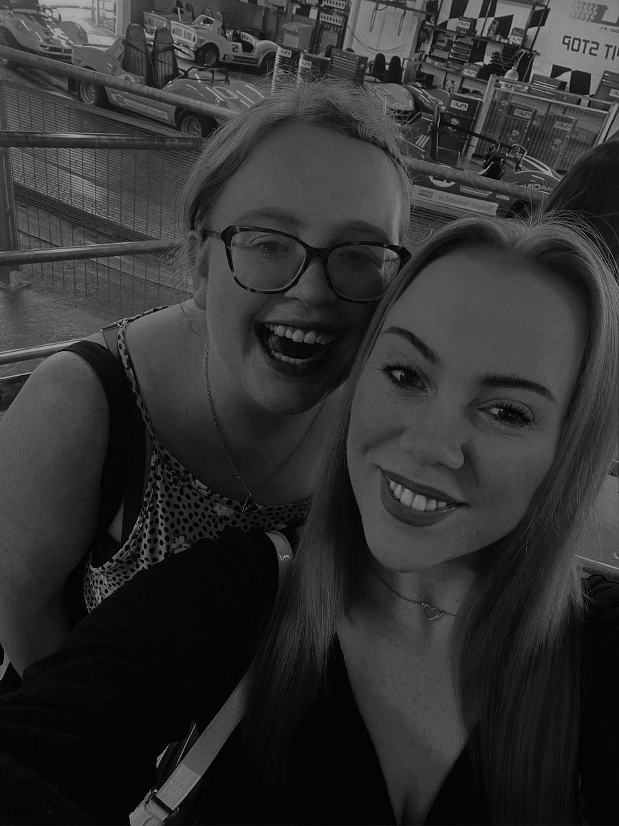 life has just been so good recently man…
so chill &amp; everything feels like it’s finally working out for me <3