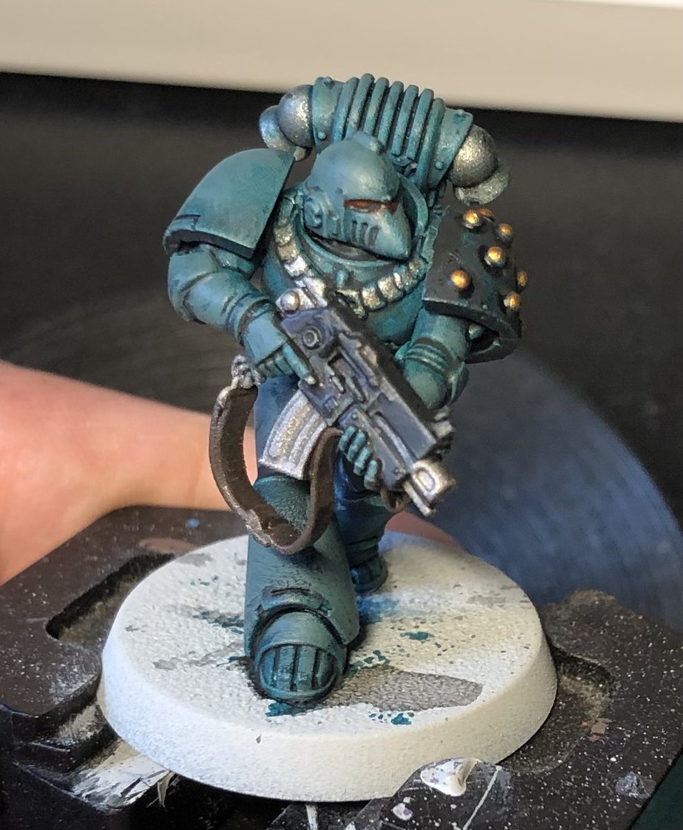 cra1gwt's tweet photo. Test model done with contrast paints for #HorusHeresy #SonsOfHorus https://t.co/eVPiCeHfBY