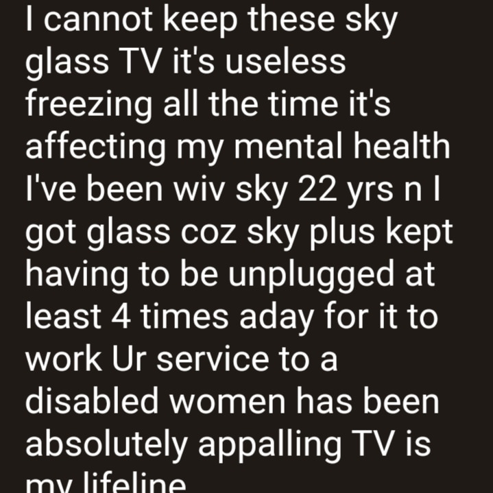 Vertchallenged2's tweet image. My life in a nutshell until me passport arrives