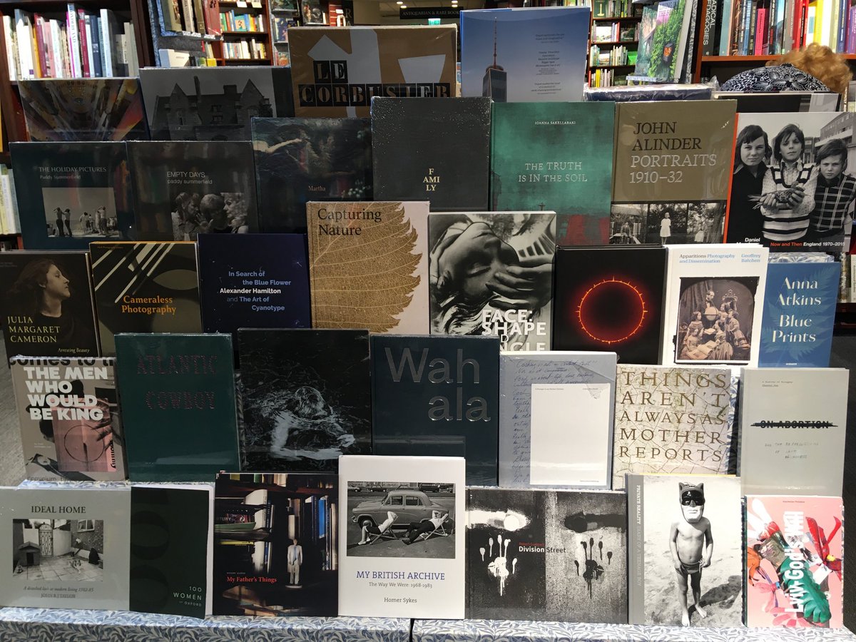 Photo_Oxford's tweet photo. A wonderful range of photobooks @blackwelloxford including many by #PhotoOxfordFestival photographers, curators,writers & publishers @BodPublishing @cwaldiss @Photomonitor @summerfieldpix #GeoffBatchen #100WomenOfOxford #HelenMuspratt https://t.co/yMxdy1iYDh