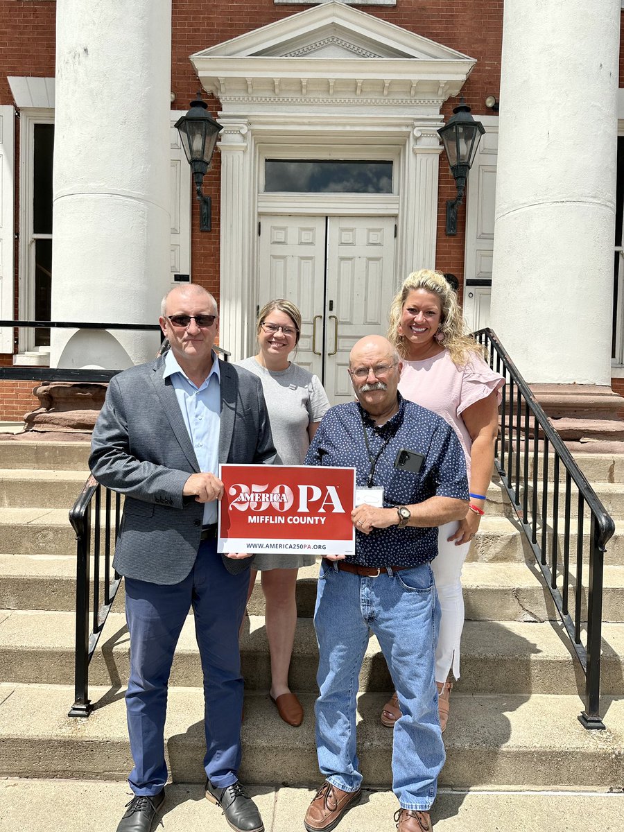 America250_PA's tweet photo. Our Executive Director had an #EPIC time in #MifflinCounty yesterday celebrating their support in becoming our official county partner!
Special thank you to Jenna Stoner for the amazing welcome to Mifflin County!
#Celebrate #CountyPartners https://t.co/ncWFHME7Ke