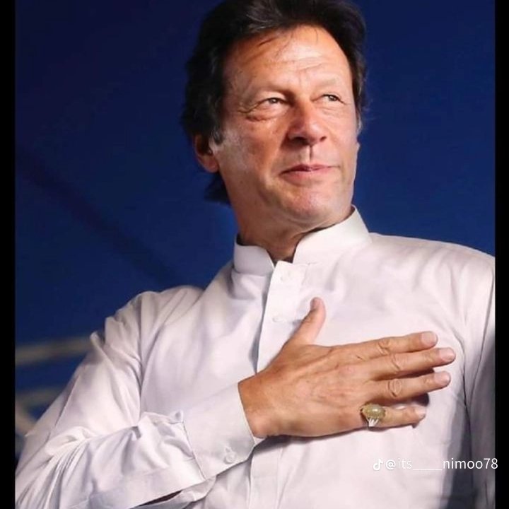 zeeegraphy_'s tweet photo. میرے لئے ایسے راستے کا انتخاب ہوا
کہ جِس میں عشق سی منزل رکھی گئی ہی نہ تھی

سعدیہ نورین ✨
#poetry #سائفر_ایک_حقیقت
#Urdu #عمران https://t.co/op1u1AFlxK