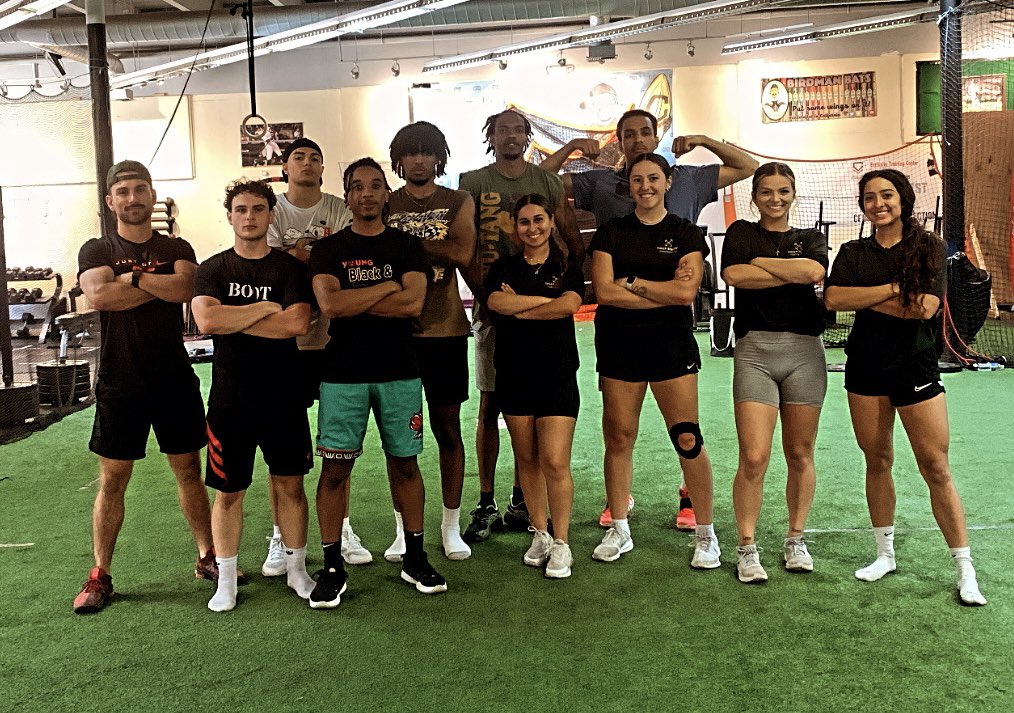 Back at it like a bad habit 🔨🧃

Summers not over for us