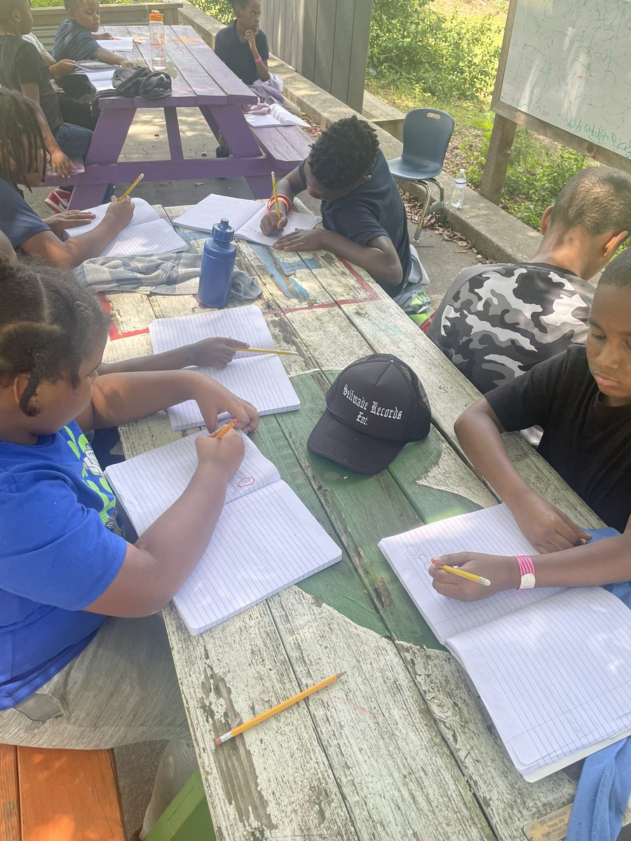 tbarkerMed's tweet photo. Sometimes we just have to take it outside! We had fun! #makingmathmath @APSHAES @CrystalJanuary @BrownKiaunn @HAESPartners https://t.co/i1PCZCnKex