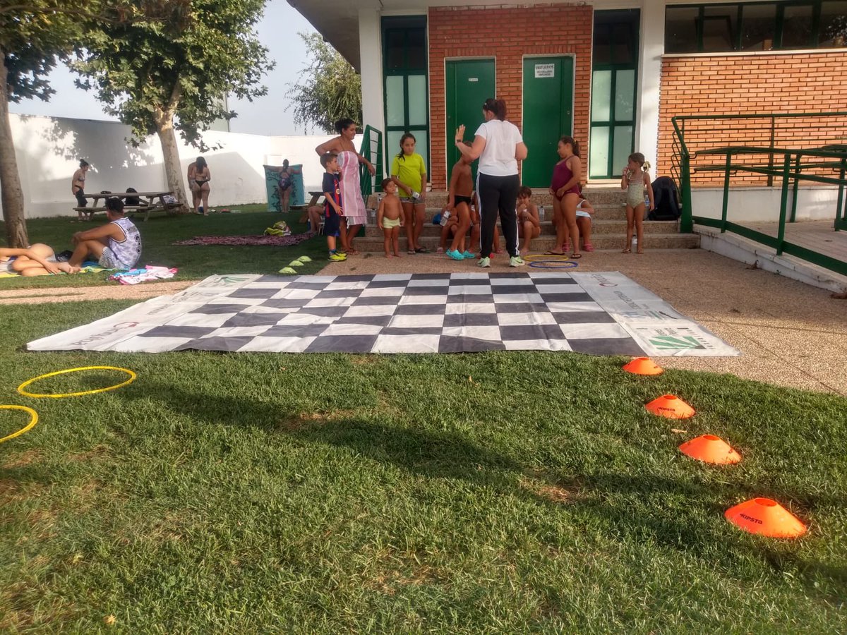 FIAExtremadura's tweet photo. ♟️ Imágenes del taller de motricidad en Guareña 

🔝 Los pequeños lo pasaron en grande https://t.co/svssSkxGi8
