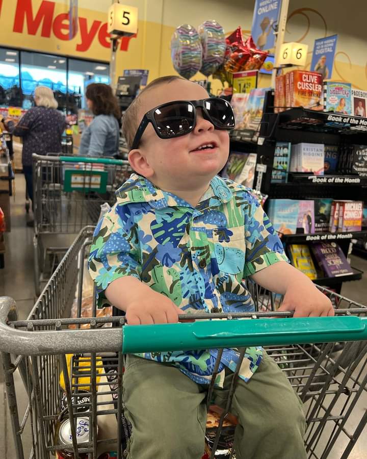 bubba2326's tweet photo. My favorite little humans call me Tio. My life changed forever and gained a greater purpose in April 2022. I love you endlessly, Ellie Jay and Gabriel Tyler. 🫶🫶🫶 I'm so proud of you. Here's some of my favorite pictures of them. Tio loves you so much. It's the best job ever. https://t.co/Rjm18EyoIW