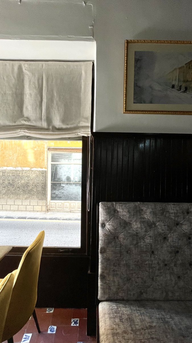 tapidifer's tweet photo. Es maravilloso ver cómo el esfuerzo y la dedicación pueden revitalizar lugares históricos y llenarlos de vida nuevamente. El trabajo que hemos realizado en la restauración de la zona de cafetería del Casino de Felymar. https://t.co/2nWkKnjb4t