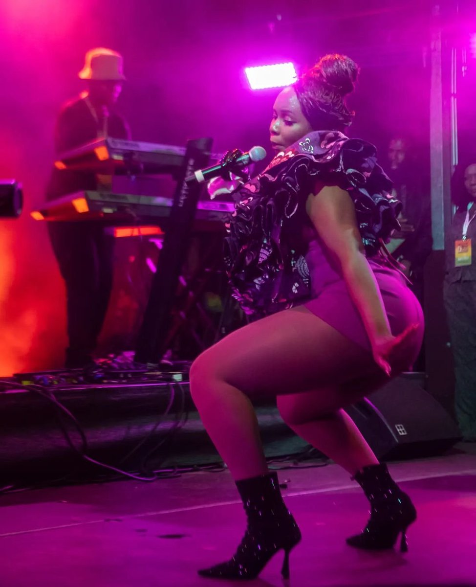 yemialadee's tweet photo. Breaking all the rules .... African Baddie 🔥 https://t.co/9b1N6O9L3m
