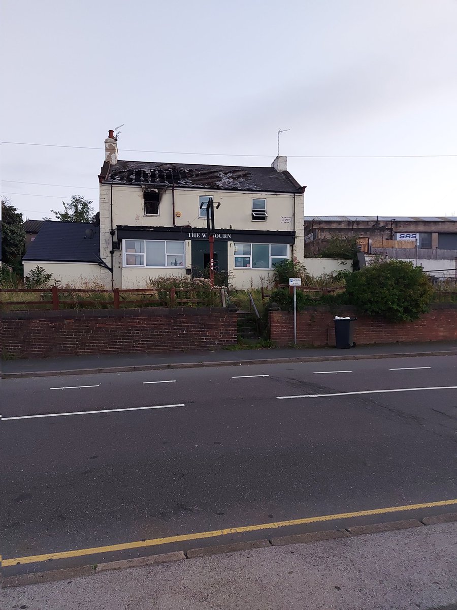 Pub closed Burned down Is it gonna be another demolished pub @CAMRA_Official @RogerProtzBeer #sheffield