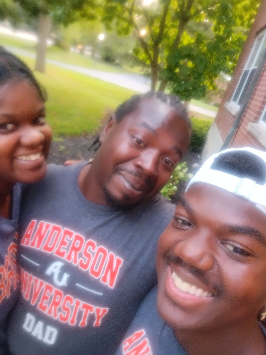 Ctoria35's tweet photo. Marquane is officially a college student. Yesterday was hard, but he is in good hands. 
@_Mark_Taylor223 https://t.co/ceQBPPIM18