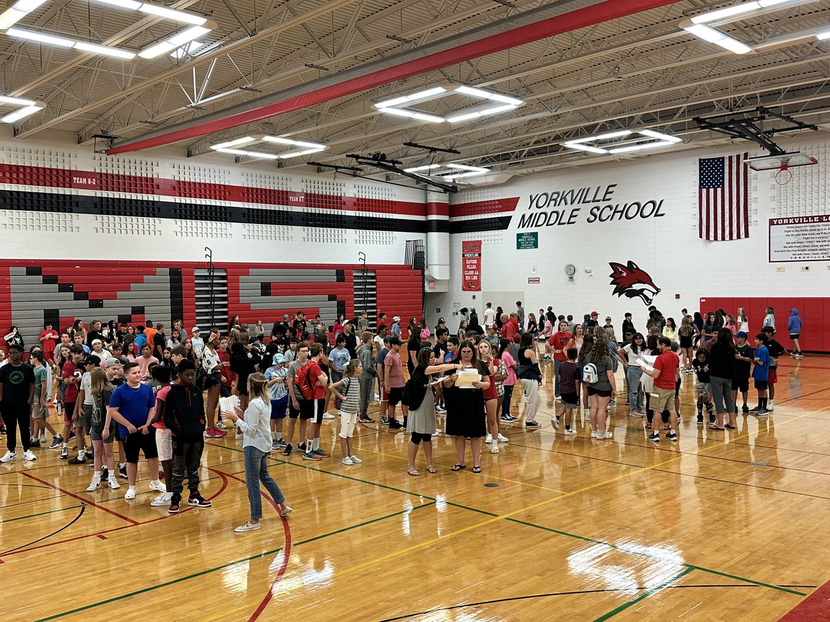 Yorkville Middle School tweet media