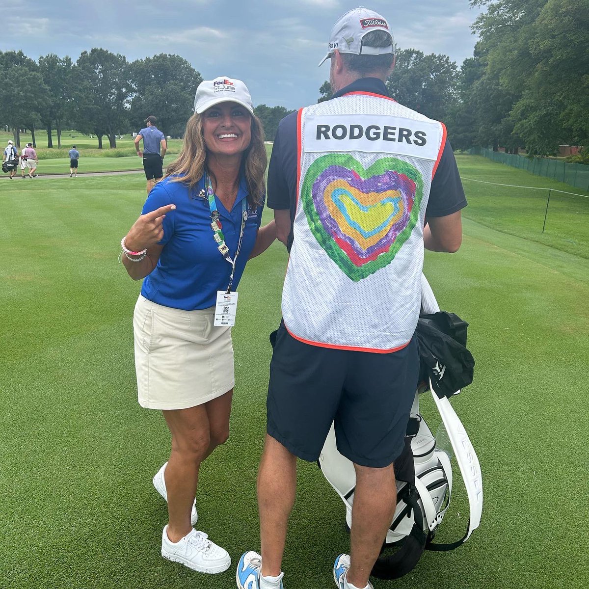 TheTinaRodgers's tweet photo. Pro Am day at the @FedExChamp with @McIlroyRory @bobbybonesshow @JonRahmpga @StJude 

54 total on 2 tee box every year for Linda and I!  If you need me, you’ll find me daily spotting on 2Tee!

#forthekids #fesjc @FedEx https://t.co/YmXXj3X4Bq