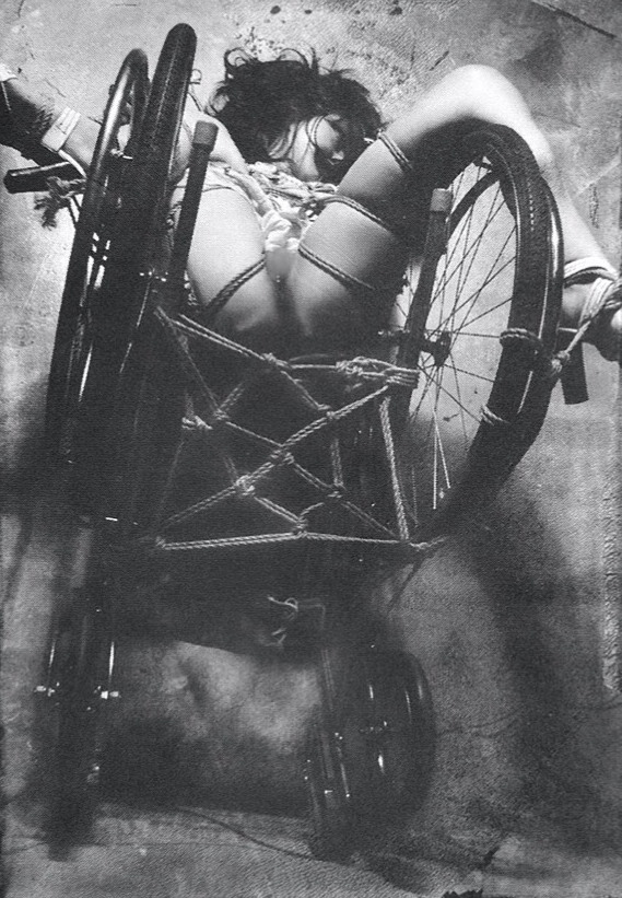 bdsm_japan's tweet photo. 谷 篤史 https://t.co/0txJ6gEPbU