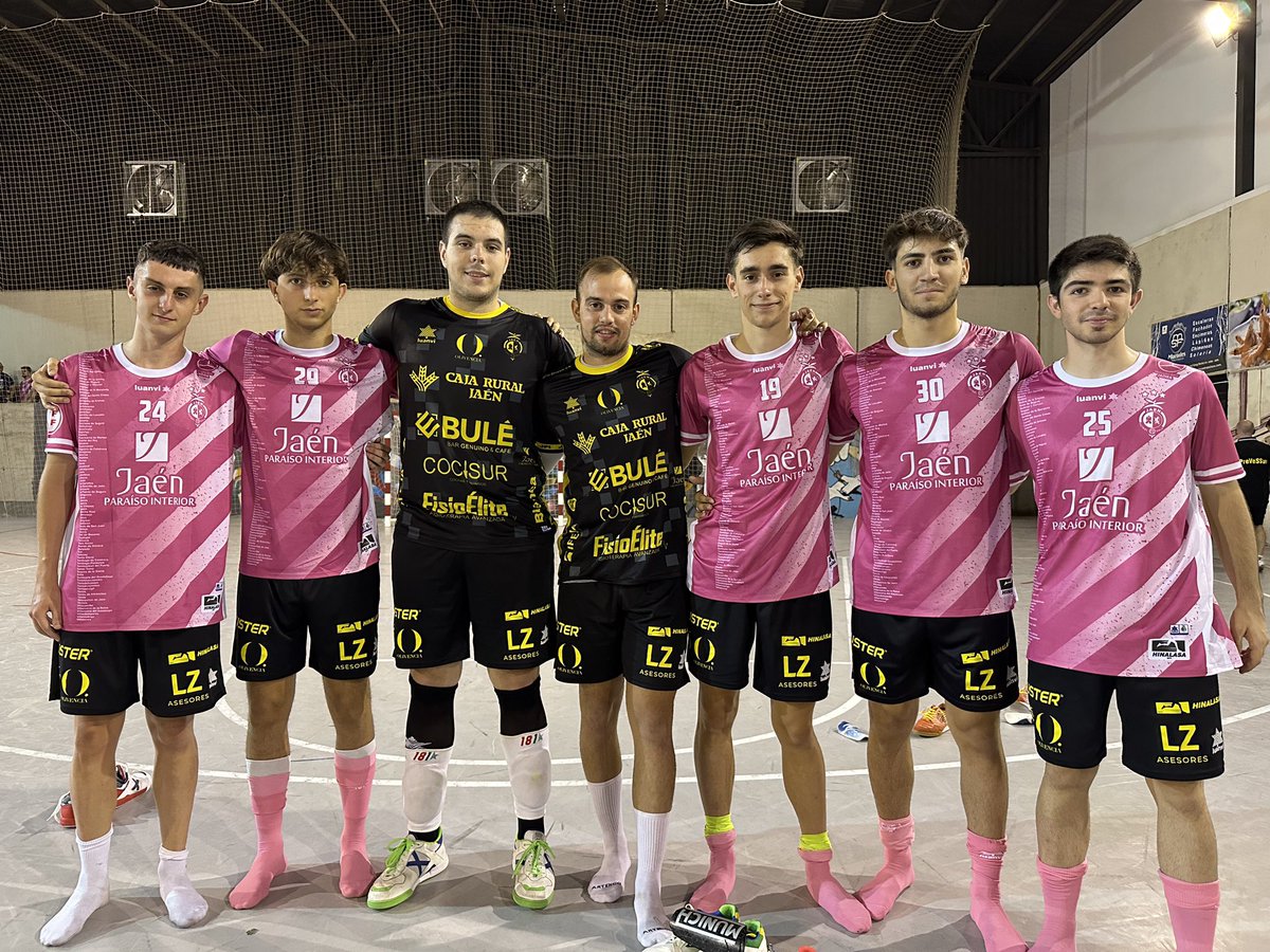 🟡 PRIMER EQUIPO 

✅ <a href="/RaulHdezz__/">Raul Hernandez</a>, <a href="/Carlosrdrgz19/">CR:(:</a>, <a href="/_joseemr__/">_joseemr__</a>,P.J, <a href="/Bertohf3/">Bertohf</a>, <a href="/03Pedrolas/">pedrolas 03</a> y <a href="/antoniiomm10/">Antonio Muñoz Milla</a> completan el primer amistoso de la temporada con el primer equipo <a href="/JaenFS/">Jaén Paraíso Interior FS</a> 

⚽️ <a href="/Bertohf3/">Bertohf</a> (x2), <a href="/03Pedrolas/">pedrolas 03</a> y <a href="/RaulHdezz__/">Raul Hernandez</a> se estrenaron también en el marcador

#SomosJaén💛