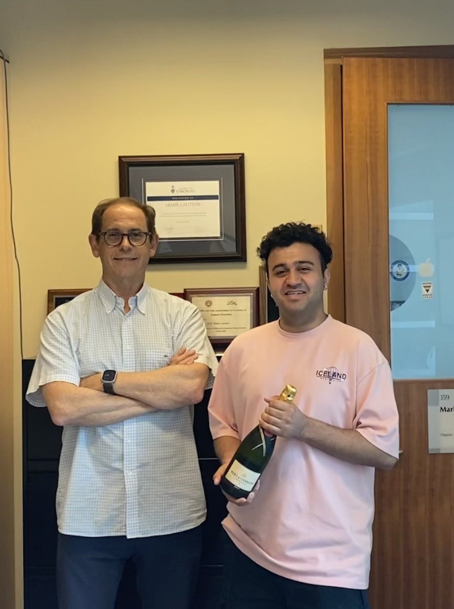 Mark Lautens OC (@marklautens) on Twitter photo Itās a wrap. PhDone for Dr Bijan Mirabi ā¦@BijanMirabiā© #57
Heading off to a top job in industry straight from his degree.
He did it all, synthesis, computation, medicinal chemistry with ā¦<a href="/thesgconline/">Structural Genomics Consortium (SGC)</a>ā© catalysis, methodology and mechanism.
Sad to see you go. Itās a wrap. PhDone for Dr Bijan Mirabi ā¦@BijanMirabiā© #57
Heading off to a top job in industry straight from his degree.
He did it all, synthesis, computation, medicinal chemistry with ā¦<a href="/thesgconline/">Structural Genomics Consortium (SGC)</a>ā© catalysis, methodology and mechanism.
Sad to see you go.