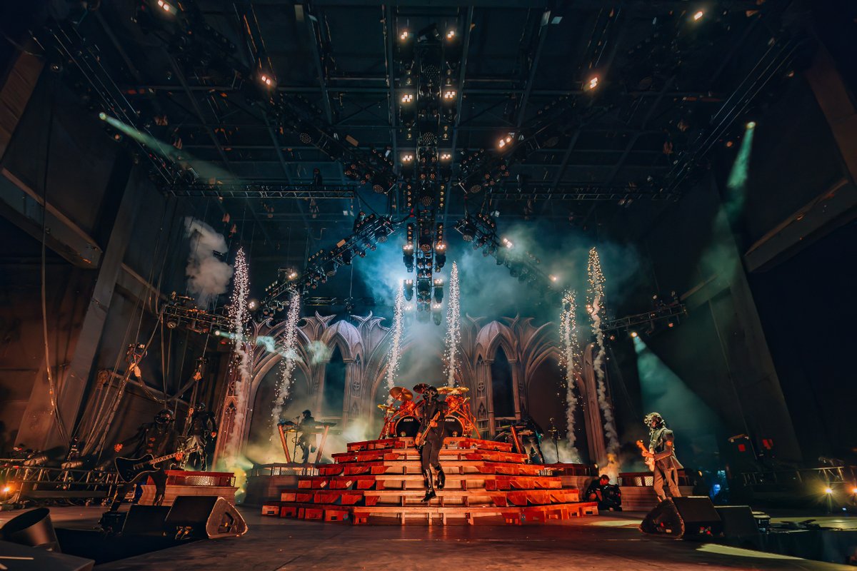 FiddlersGreenCO's tweet photo. we went down in flames w @thebandGHOST last night &amp; our black hearts are full 🖤💀

📸: @olderelder1 https://t.co/vA6ckZ8G9f