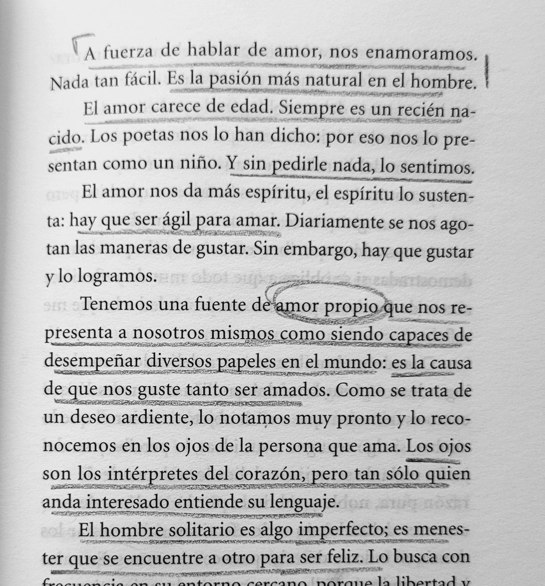 Alex_philosoph's tweet photo. Qué bello texto de Pascal 😍

"¿Quién puede dudar que estemos en el mundo para otra cosa que no sea amar?"

"Los poetas no tienen razón al habernos descrito al amor como un ciego; hay que quitarle la venda de los ojos y devolverle el placer de la mirada." https://t.co/QvuaXa7W9O
