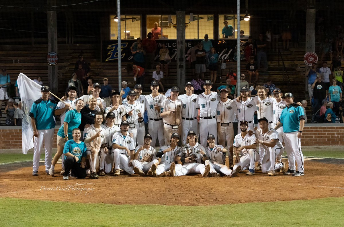 EdentonSteamers's tweet photo. The 2023 season was certainly one to remember! Take a look back at the season that was through the eyes of the voice of the Steamers, Jacob Smedley!

https://t.co/sznLY2mcIK https://t.co/aknRijeHkj
