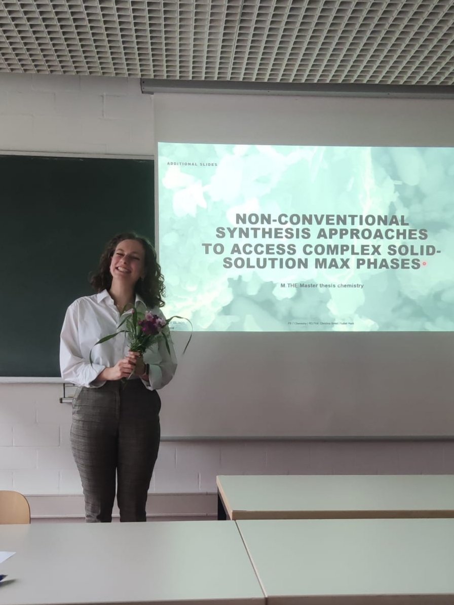 During the last months, I had a great time in the lab working on non-conventional syntheses of MAX phases. I am very excited to start my next adventure as a PhD student soon!
