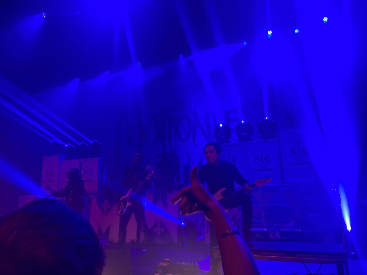 bellamy_dawes's tweet photo. Memphis post 3: Ryan and Ricky content! These two were serving last night!

#motionlessinwhite #ryansitkowski #rickyolson #darkhorizontour https://t.co/oHXtY649qS