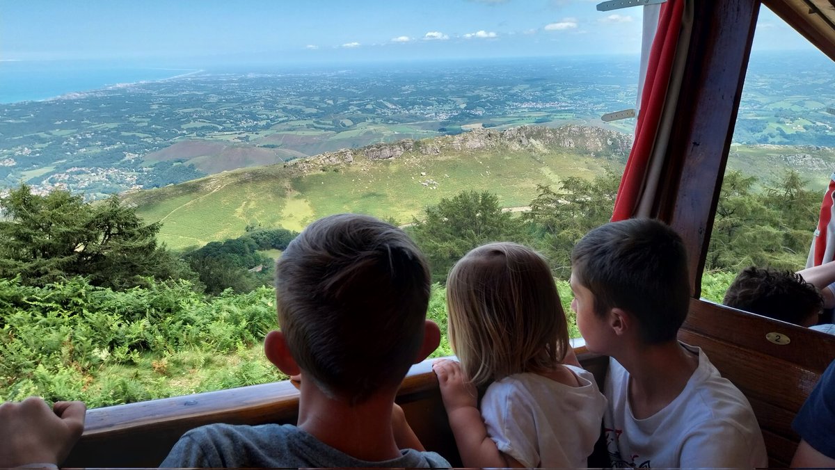 B_Rouille's tweet photo. C'était bien... 😍
#vacances #rhune #soustons #novillada https://t.co/GiGrNbsgib