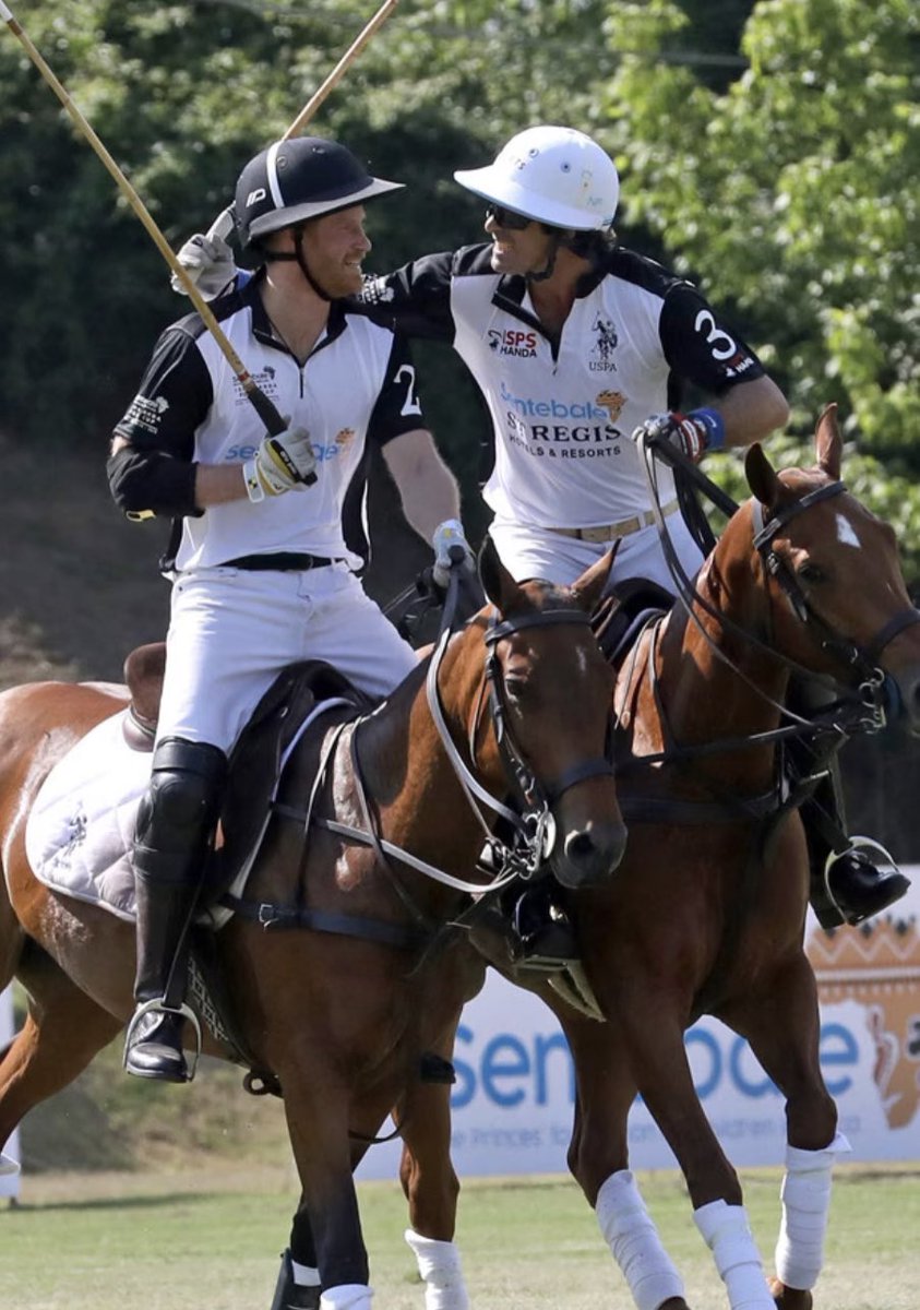 MeghanHarryCA's tweet photo. @scobie @Sentebale I love when these two are together https://t.co/Sy4zLQP2Q8