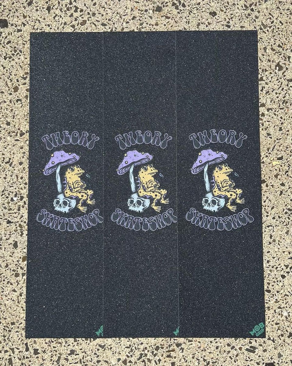 mobgrip's tweet image. SUPPORT YOUR LOCAL 🎯
@theoryskateshop has you covered on their custom shop grip! Featuring art by @sketi__, roll through to cop a sheet!!
#MOBgrip