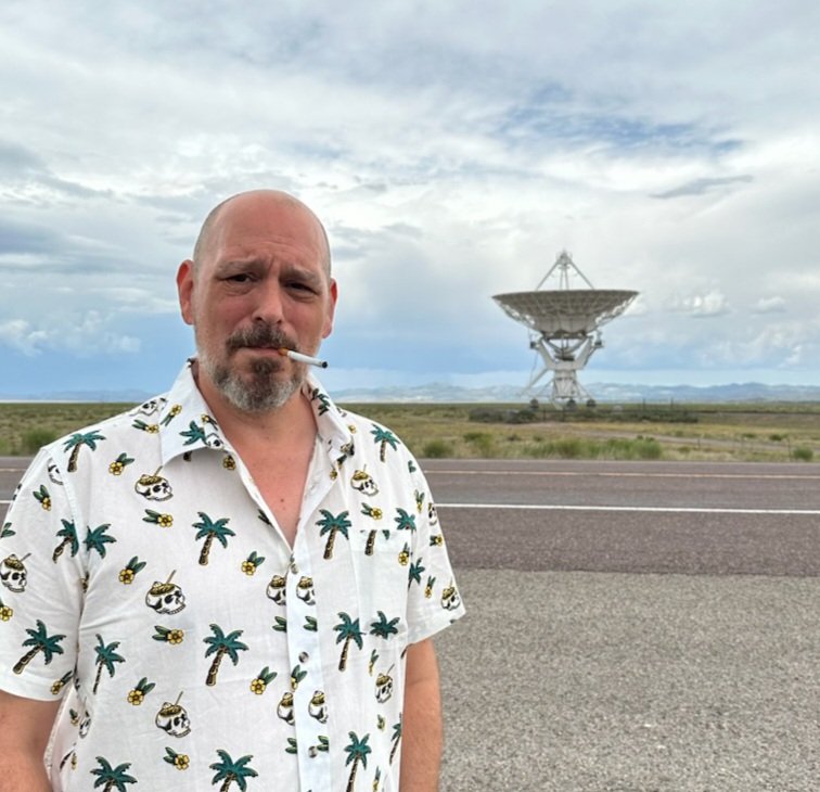 JohnELTenney's tweet image. OMG... VLA!
#VeryLargeArray
#flyingsaucerpilgrimage