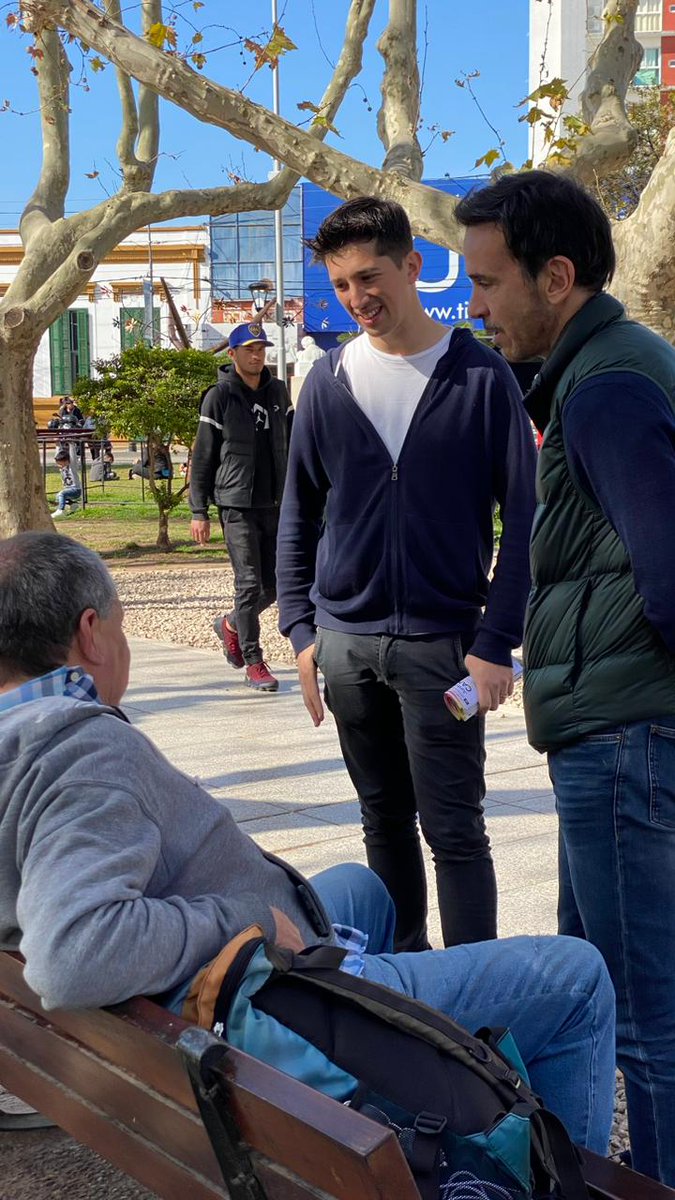 Junto a @Maxiferraro y <a href="/sebasneuspiller/">Sebastian Neuspiller</a> estuvimos recorriendo el Centro de Pilar 📍

Siempre escuchando a los vecinos para recuperar el Pilar que nos merecemos.

Este domingo tenemos la oportunidad para hacerlo 💪🏻