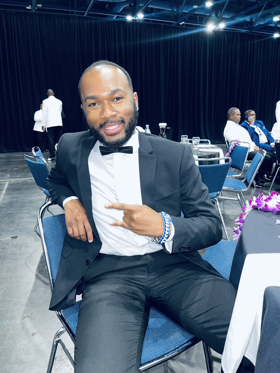 Hey Bobcats happy Wednesday!!! With our first introduction we would like to introduce Roosevelt Boone.
E board Position: President Major:Sociology - Criminology with a certificate in Women’s. Gender, and Sexuality Studies. Favorite place on campus: The MCC