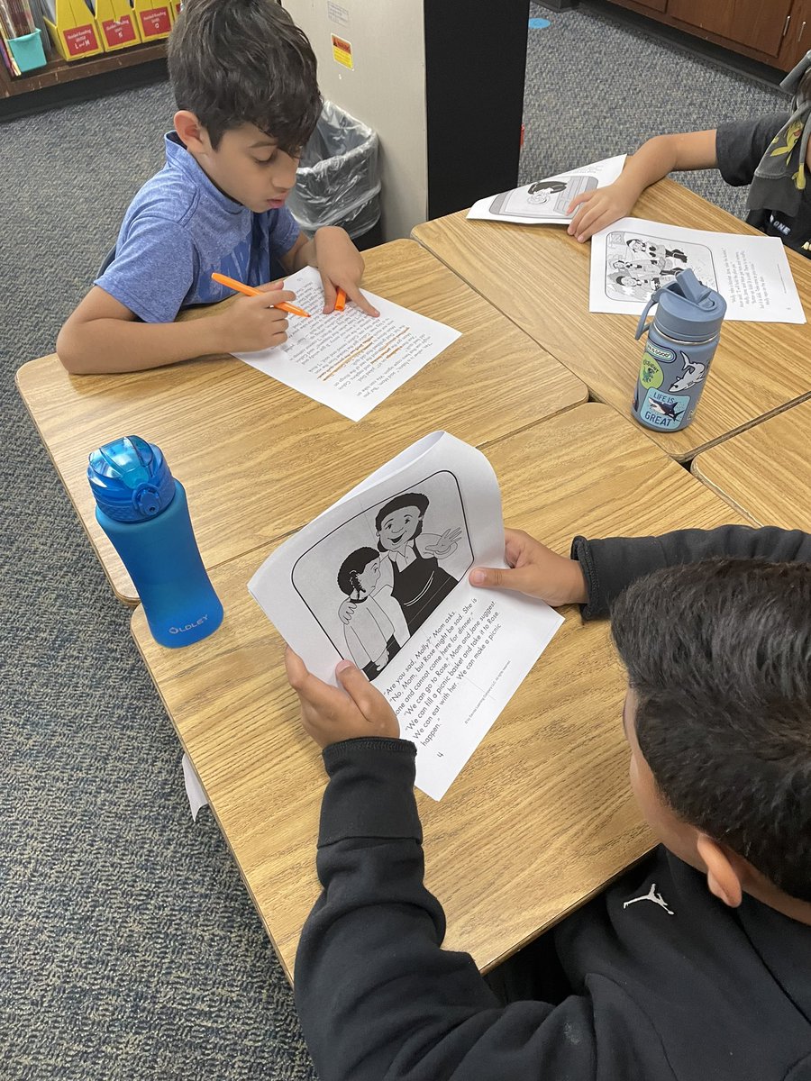 Clare Mueller tweet media