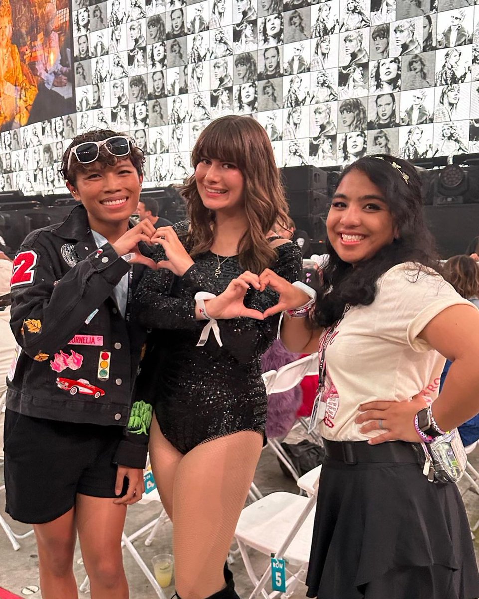 taylornation13's tweet photo. 53 shows, 20 cities, 10 Eras, 5 months, and 1 thing’s for sure… the first leg of #TSTheErasTour presented by @CapitalOne left a permanent mark. https://t.co/TlWEKDUnOD