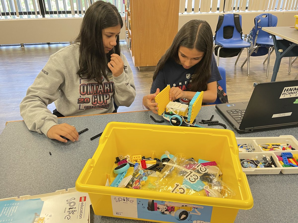 FRC 7659 tweet media