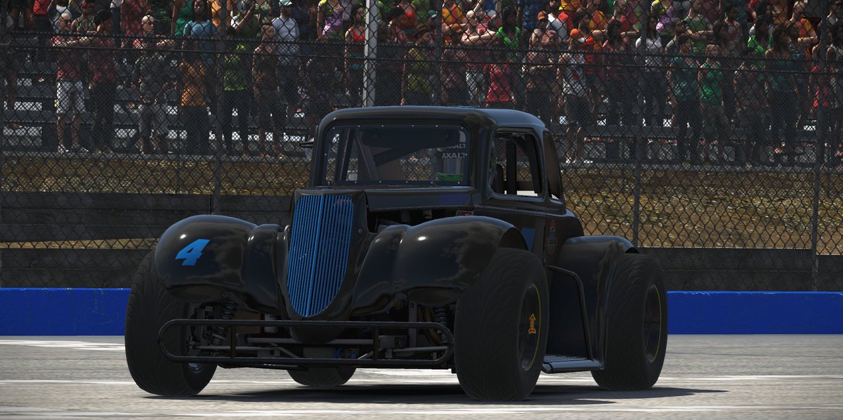 Icey_Racing's tweet photo. @kking_Official gets it done at Oxford plains Speedway where he first started and now adds win number 5 to the trophy case🏁🏆 #iracing #simracing #Racing #win https://t.co/1QLsnoAqhQ