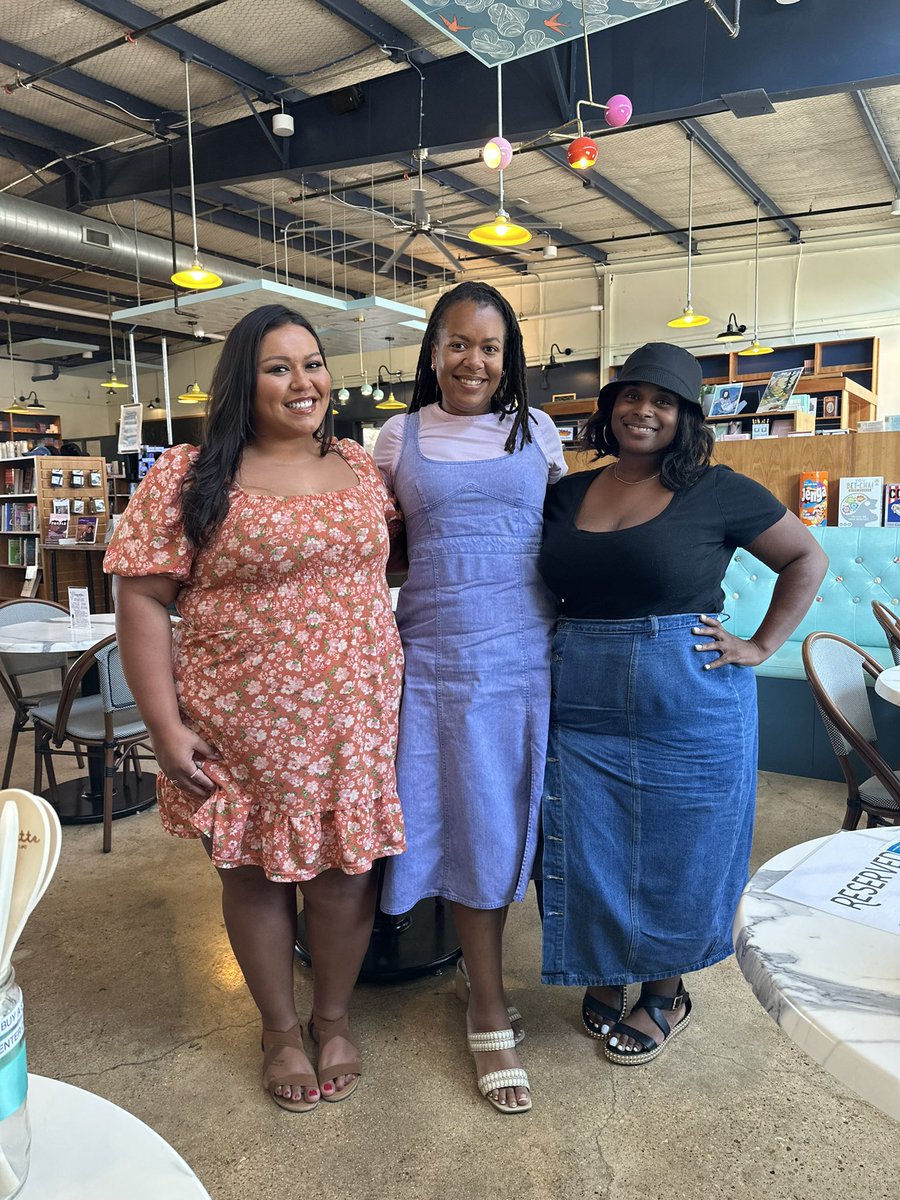 iangelcarroll's tweet photo. What an incredible afternoon! Huge thanks to @LarkandOwl for hosting my meet and greet, and to everyone who showed up to learn about my campaign. Your support and enthusiasm truly inspire me. Let's work together towards an inclusive District 52! 💪🏼✨ #CandidateForChange #HD52 https://t.co/skixVu2vNK