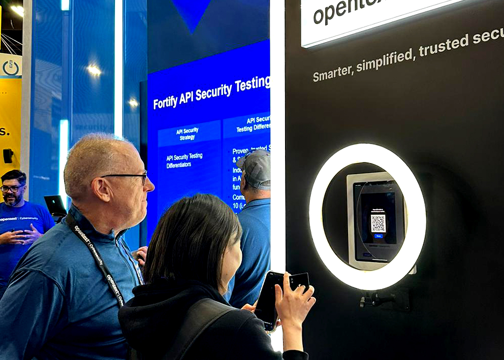 OpenTextSec's tweet photo. #BHUSA: Come meet the team that is challenging the status quo in #cybersecurity.
We're hosting a range of in-depth #infosec talks in booth #2528, along with demos of #BrightCloud, #Voltage, #NetIQ and other products from our holistic portfolio.
#BlackHat2023 #BlackHatUSA https://t.co/XrHYNSyroC