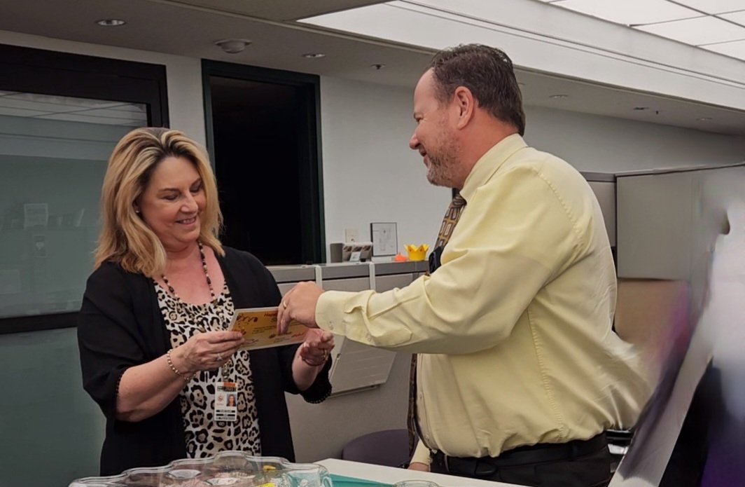 FinanceDv's tweet photo. Only the most extraordinary employees get to celebrate #40years in @DVUSD! Today we celebrated Dale and Shelly in Finance who collectively have 80 years of service and experience in #publiceducation. Thank you for your service to students, families, &amp; staff! https://t.co/4SDsZgyI1u