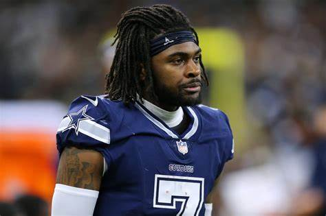 nflrums's tweet photo. Dallas #Cowboys CB Stephon Gilmore believes that Trevon Diggs has a chance to be “the best in the business” #DallasCowboys https://t.co/DHMYyQdDby