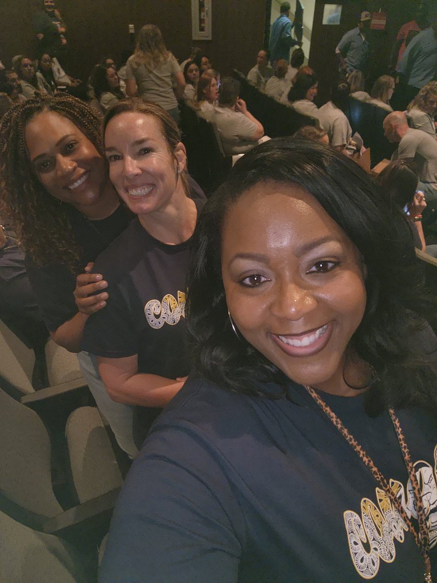 MsKBland's tweet photo. Convocation '23! These two are ready for their 2nd year as Assistant Principals! https://t.co/o4mkH5Ju1h