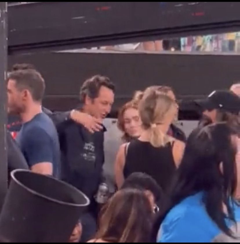 TS13ontour's tweet photo. Sadie Sink is at tonight’s show! There are SO MANY celebs!! #TSTheErasTour #LATSTheErasTour
#LosAngelesN6 https://t.co/jMCOKONUAC