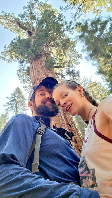 I missed trees, so he took me to the biggest one in the world 🥰💋 https://t.co/7okLowYJyz