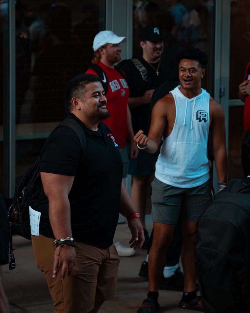 All smiles on day one😎😎