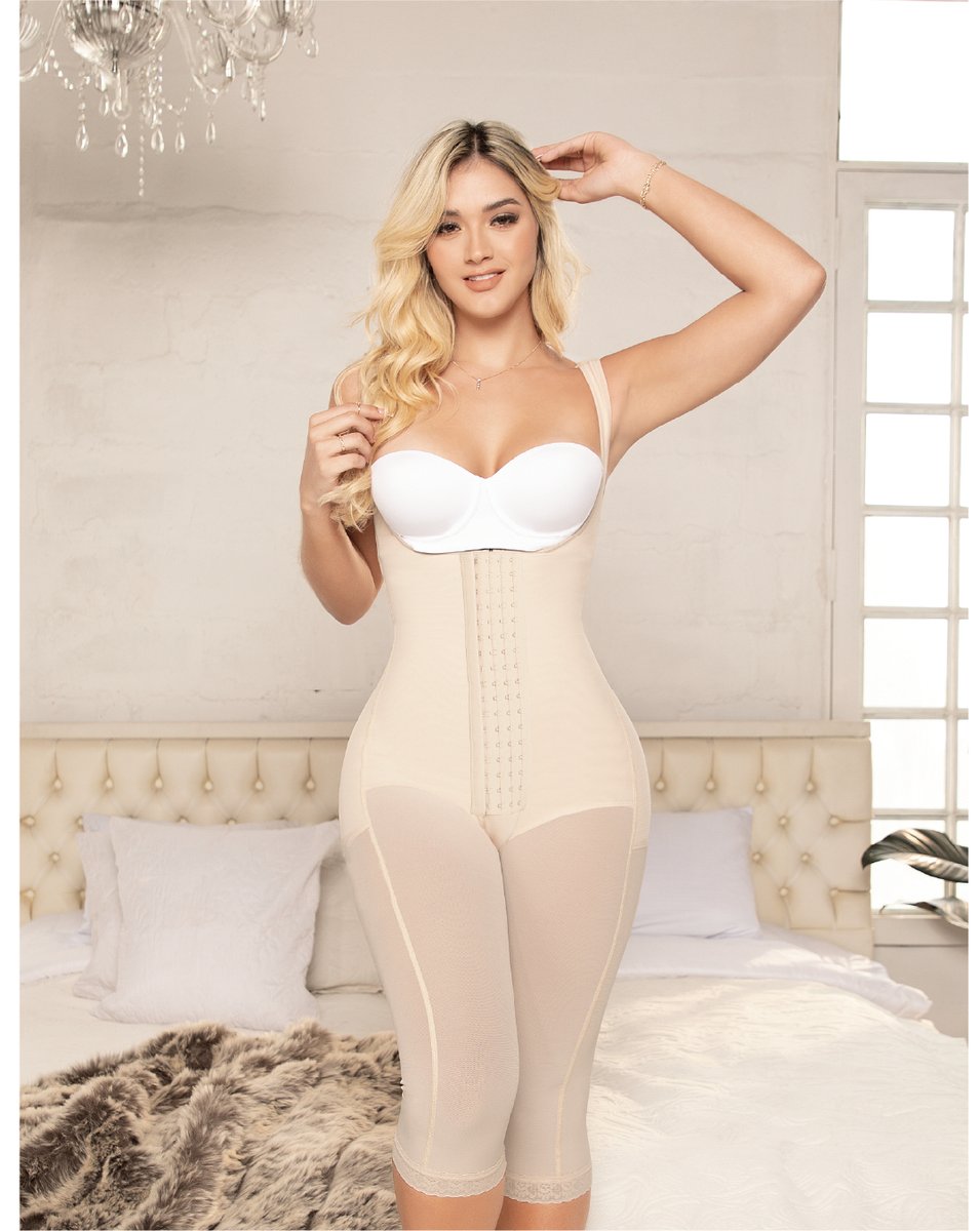 💪Ultimate support and comfort: MariaE Fajas post-surgery body shaper!

👉Shop now at shapewearusa.com

#shapewearusa #mariaefajas #postsurgerybodyshaper #postpartumsupport #buttliftinggirdle #openbustdesign #kneelengthshapewear