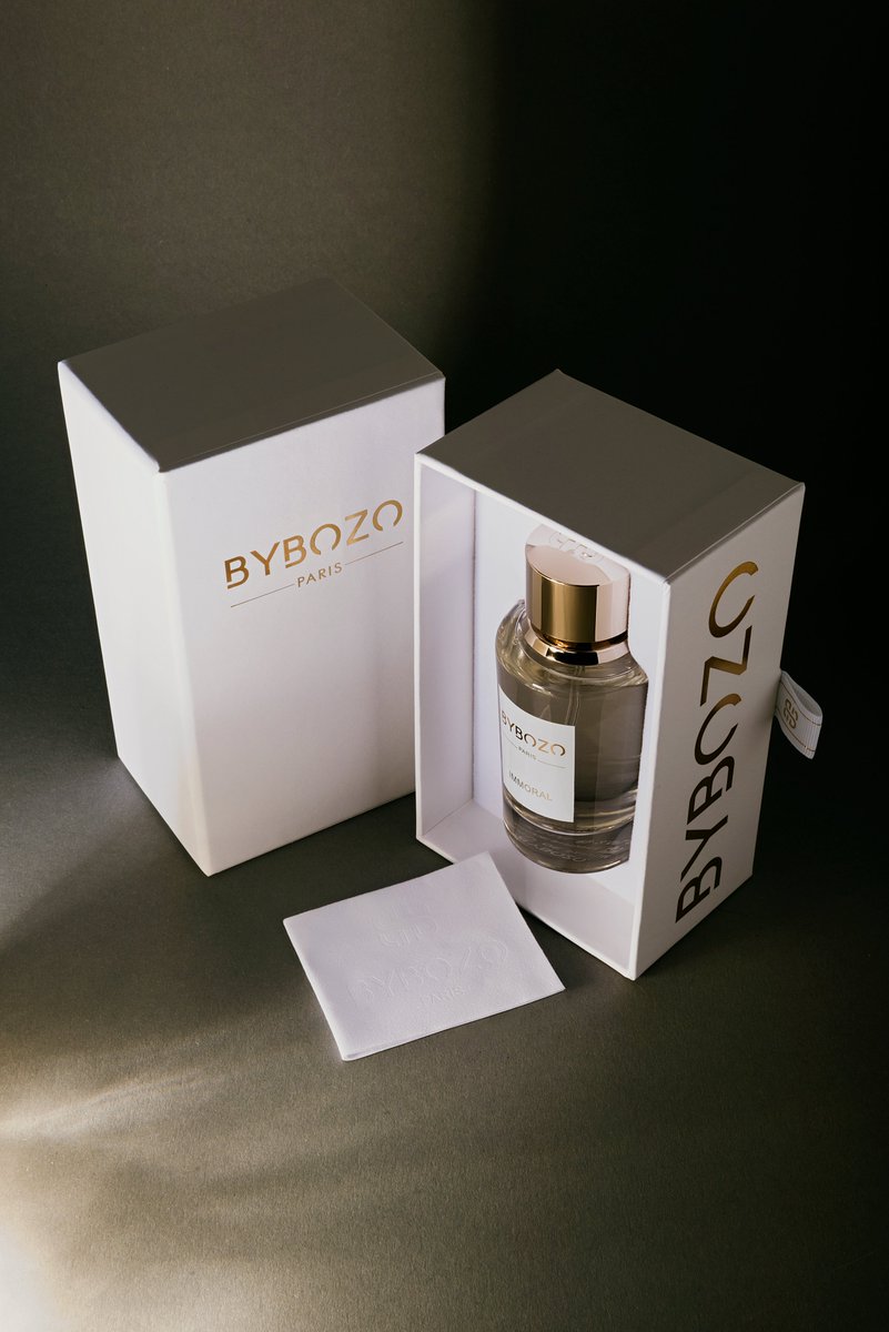 ByBozoksa's tweet photo. #عطور_باي_بوزو الفرنسية الآن في السعودية  #bybozo_not_a_girl #eternal_rainbow #amsterdam_weekdays #joker #immoral #topless #decent #black_mafia #in_law #red_squared #rival_in_love #richness #sea_breeze #brutal #dateinparis #habibi #french_kiss #parfum #parfum_bybozo #عطور_بيبوزو https://t.co/k64NESEw0N
